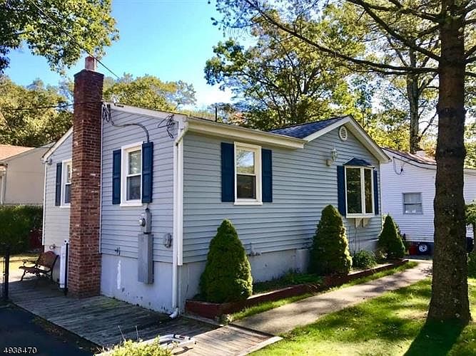 55 Northwestern Way, Hopatcong, NJ 07843 Zillow