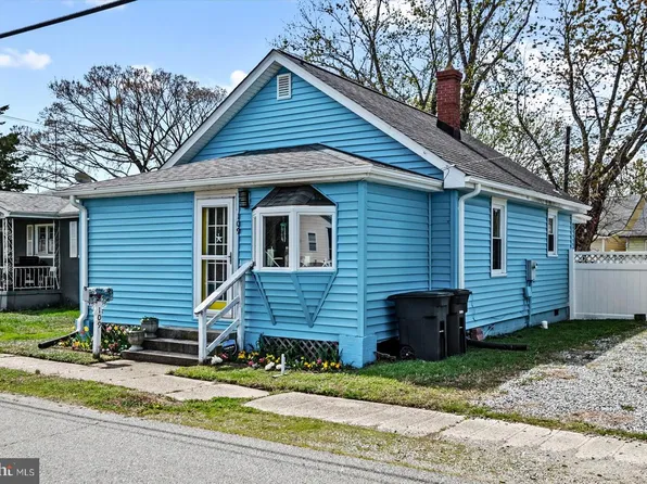 109 Bancroft Ave, Colonial Beach, VA 22443