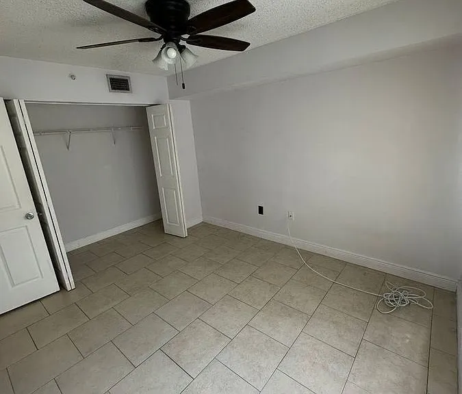 5005 Wiles Rd #102 — Photo 30