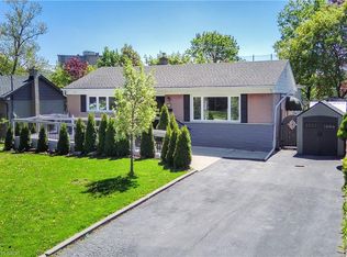 156 Hammersmith Ct, Burlington, ON L7L4N5