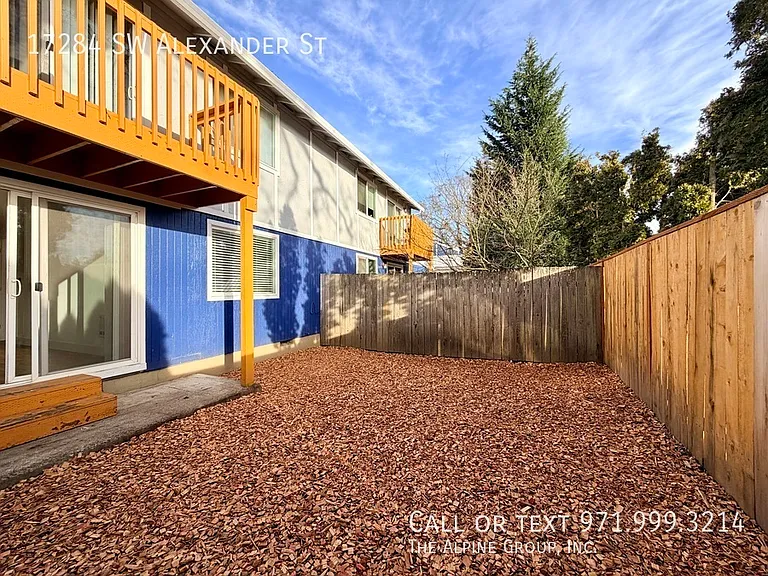17284 SW Alexander St — Photo 26