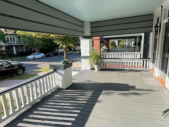 4th image of 1623 N Laura St