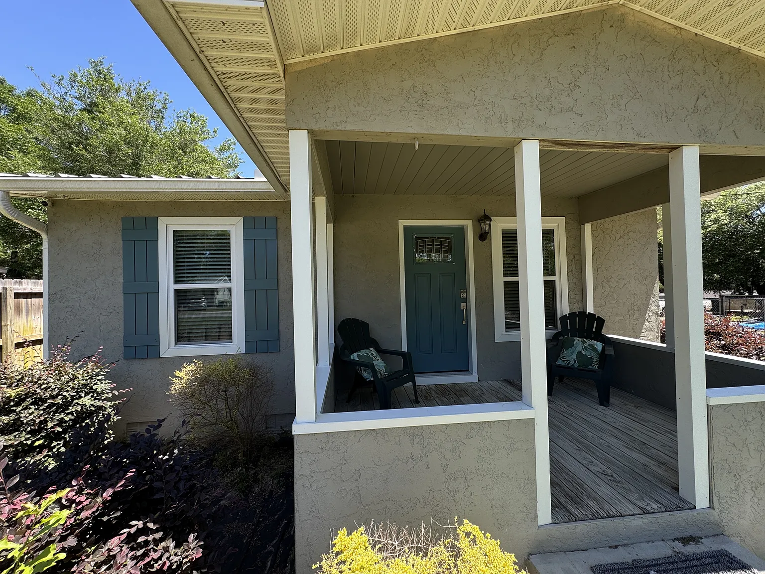 115A Montrose Dr - 1 — Photo 1