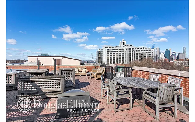 Sold by Douglas Elliman | media 22