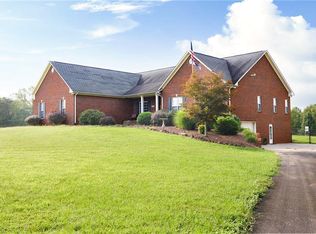 7705 Crim Rd, Belews Creek, NC 27009
