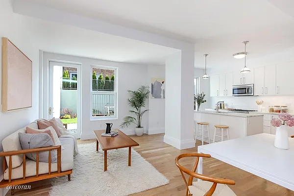 Sold by Corcoran | media 14