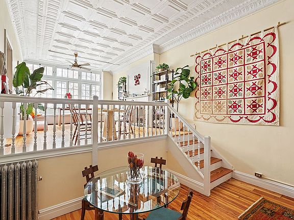 3rd image of 5 Great Jones St APT 2