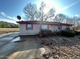 2363 Grass Pond Rd, Hernando, MS 38632