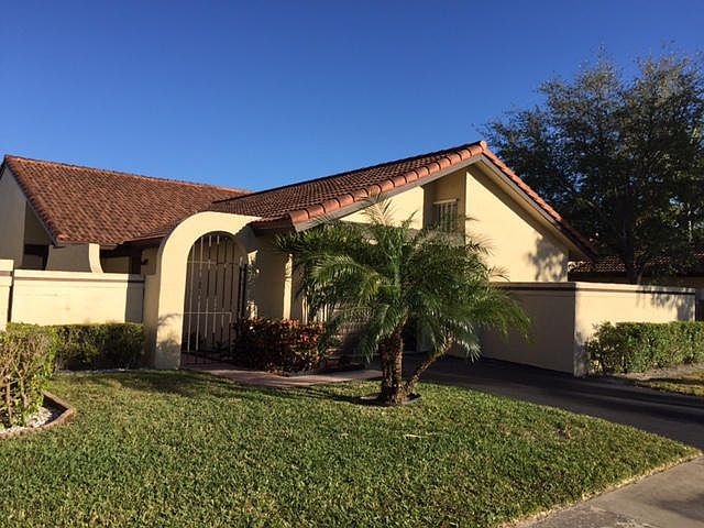 1st image of 1225 NW 22nd Ave