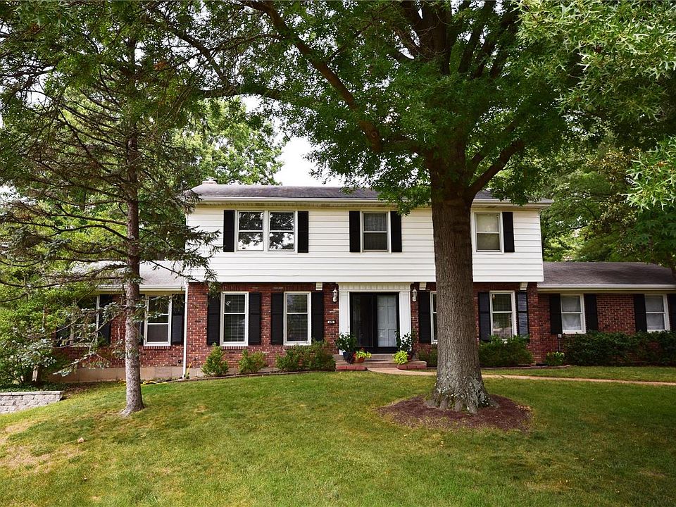 1st image of 426 Foxbrook Dr