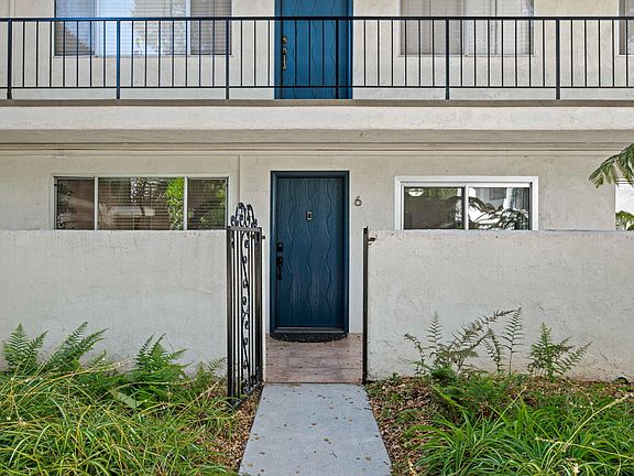 5th image of 1701 Anacapa St Unit 6