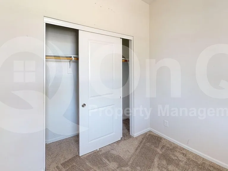 2039 E Piedmont Pl — Photo 21