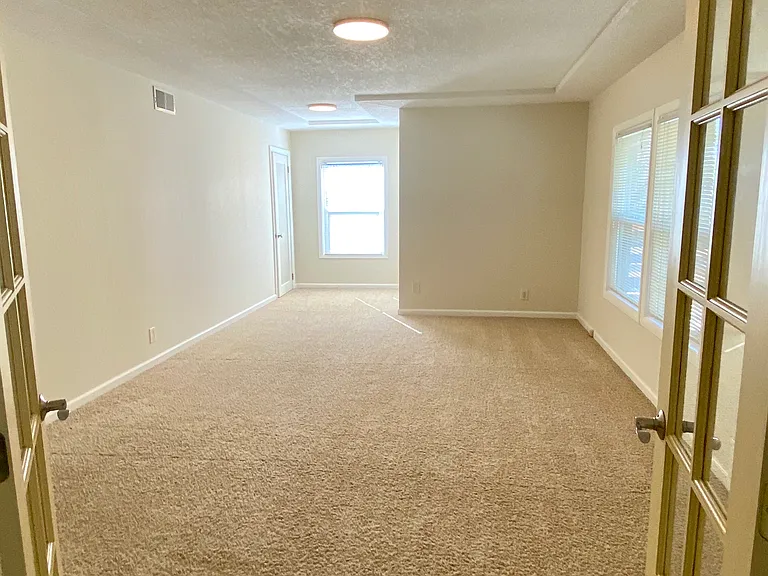 504-506 SW Primrose St — Photo 10