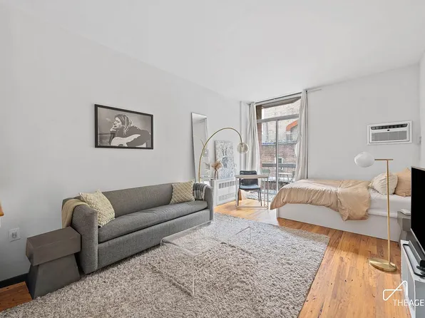 184 Thompson St APT 2B, New York, NY 10012