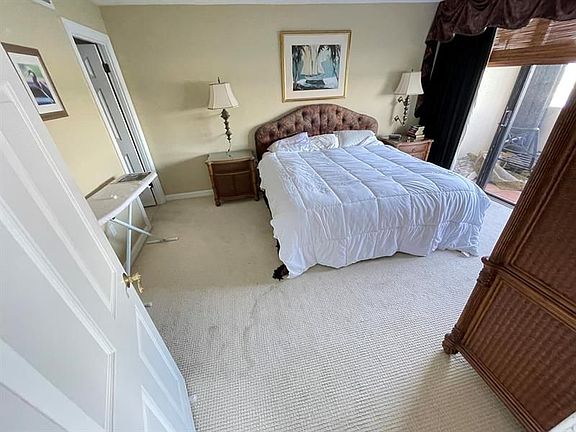 3rd image of 5600 N Flagler Dr APT 2209