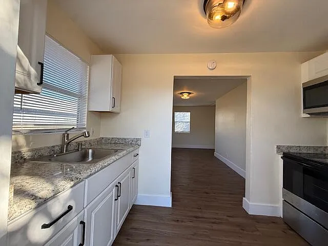 904 4th Street West Palm Beach, FL 33401 - 3 — Photo 2