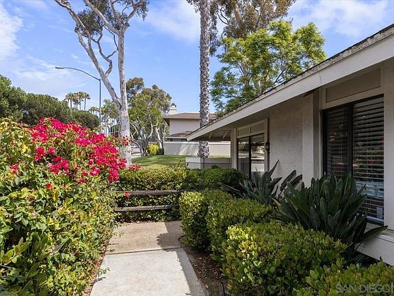 2nd image of 3829 Camino Lindo