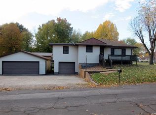 773 Oakwood Ave, East Alton, IL