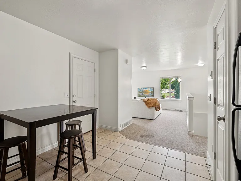 1884 Shepard Ln #1 — Photo 15