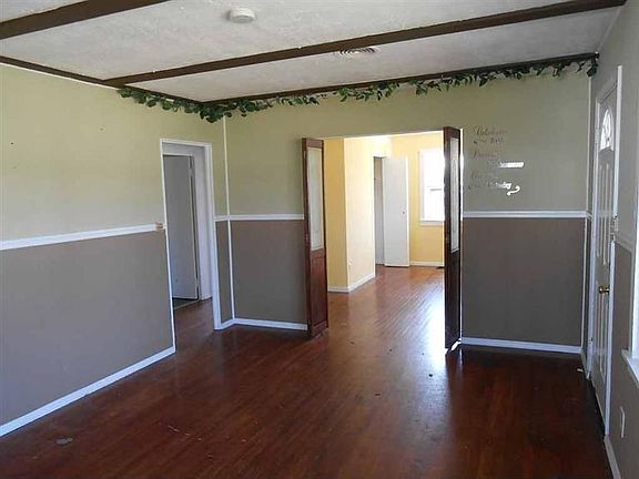 4th image of 604 Pinta Ave