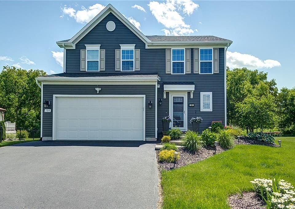 1st image of 104 Weeping Willow Way
