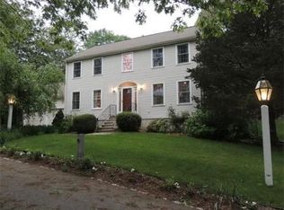 66 Flanders Rd, Westborough, MA 01581