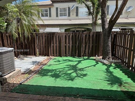 4th image of 15305 SW 89th Ter #0