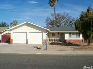 2401 Acorn Ln, Ceres, CA