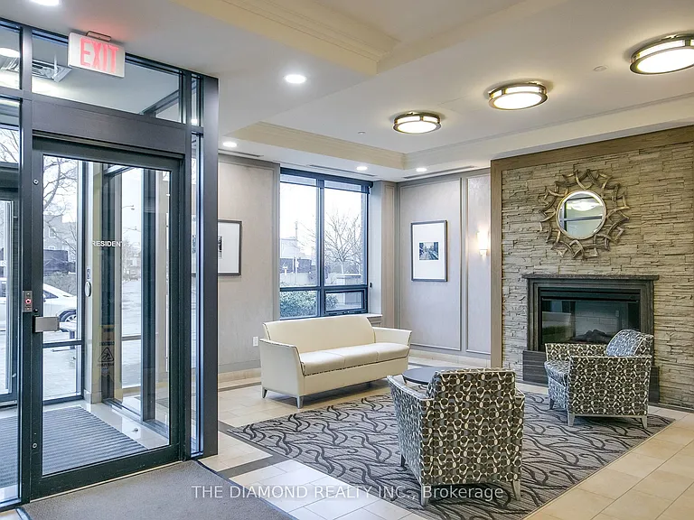 61 Heintzman St #1501 — Photo 4