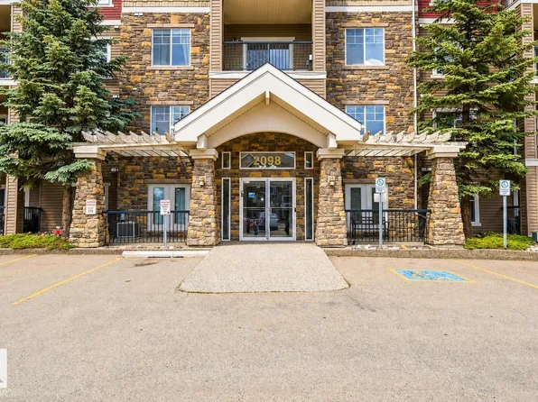 2098 Blackmud Creek Dr SW #309, Edmonton, AB T6W 1T7