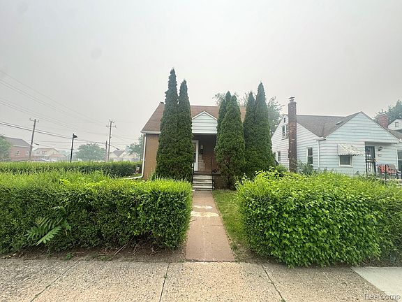 2nd image of 4025 18th St