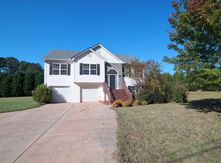 520 Potts Rd SE, Conyers, GA 30094