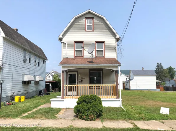 418 E Washington St, Nanticoke, PA 18634
