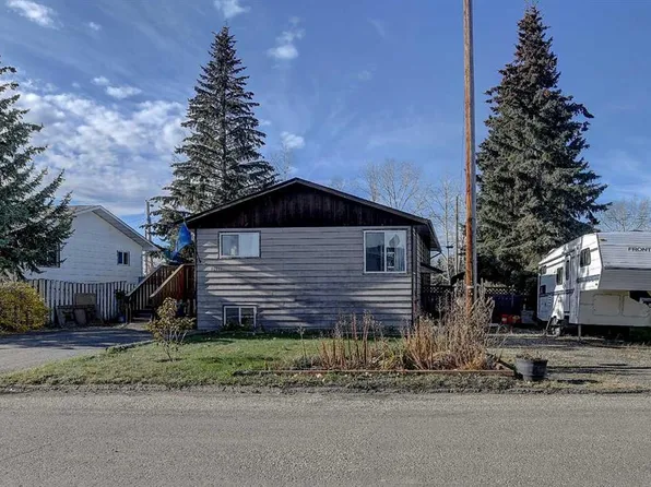 10411 E 103rd Ave, Hythe, AB T0H 2C0