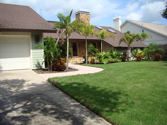 5th image of 8325 Siquita Dr NE