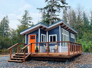 10610 Johnson Ave, Seward, AK 99664