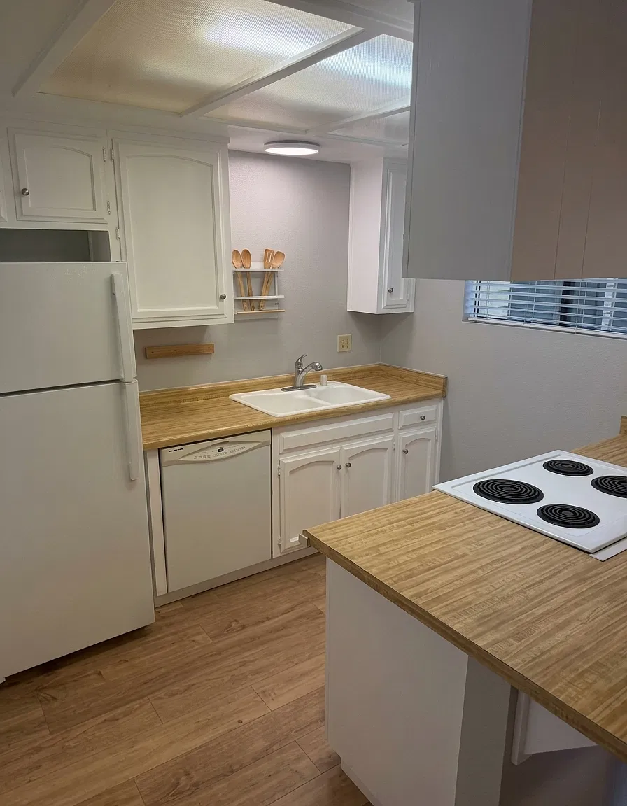 2 bed, 1.5 bath, 1190 sqft, $2,900 — Photo 1