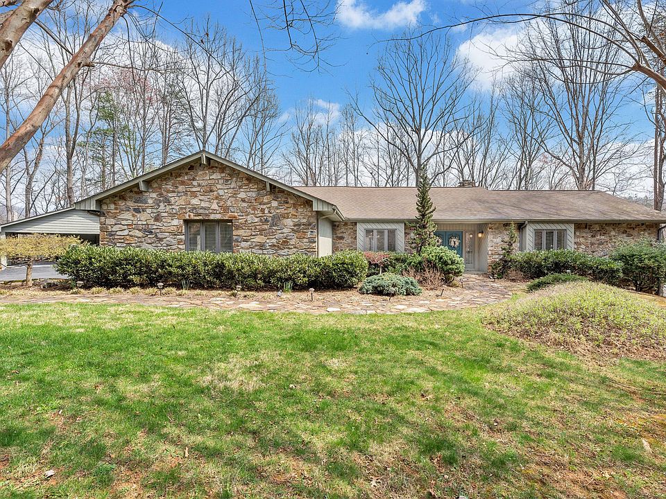 1st image of 4921 Hunting Hills Dr
