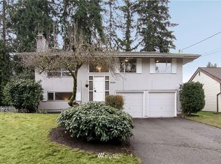 16413 NE 97th Pl, Redmond, WA 98052