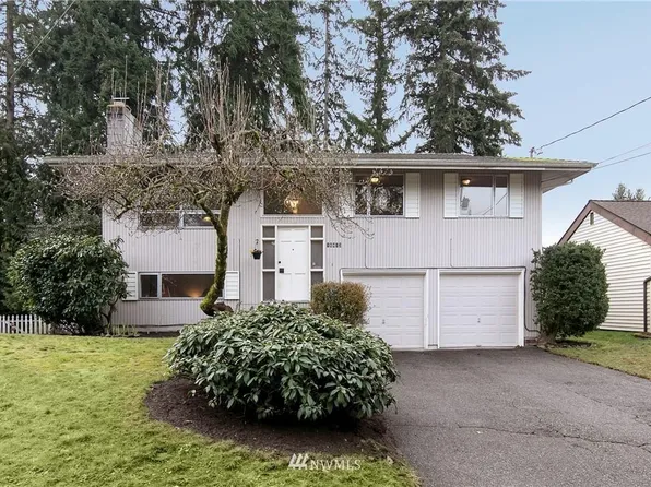 16413 NE 97th Pl, Redmond, WA 98052