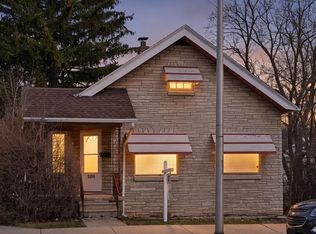 2200 South 84th STREET, Milwaukee, WI