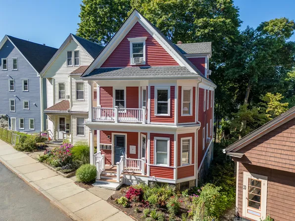 9 Varney St #2, Jamaica Plain, MA 02130