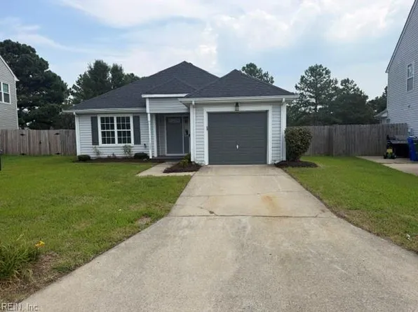 111 Dana Dr, Suffolk, VA 23434