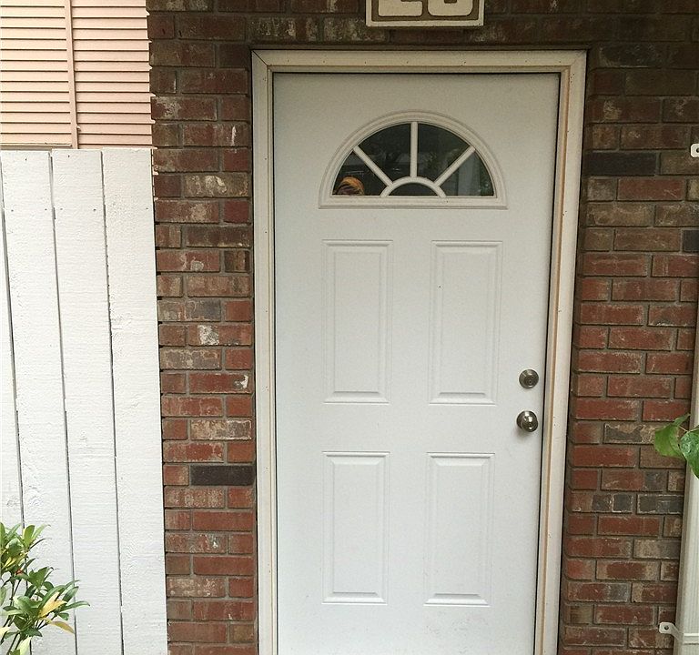 1st image of 12220 SE 60th St APT 26