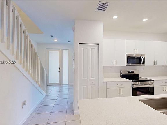 5th image of 12875 SW 243rd Ter #2