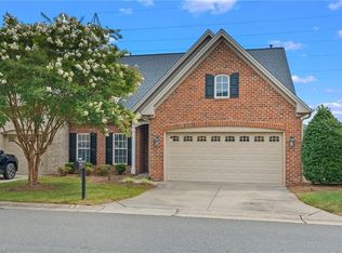 300 Pelican Ln, Clemmons, NC 27012