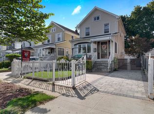 13142 223rd St, Springfield Gardens, NY 11413