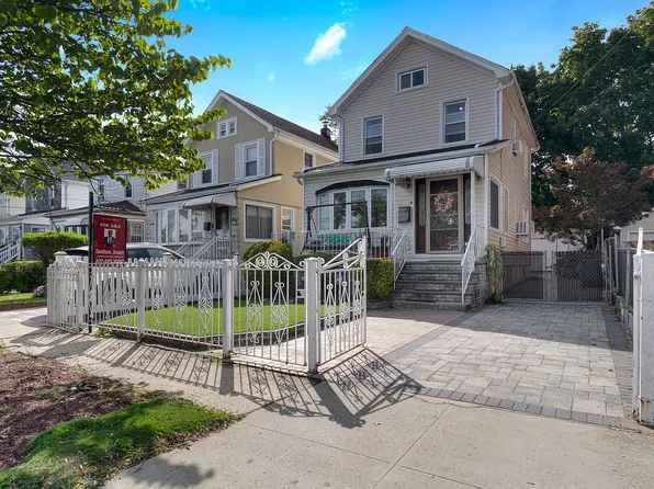 13142 223rd St, Springfield Gardens, NY 11413