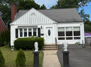 78 Long Meadow Ave, Hamden, CT 06514