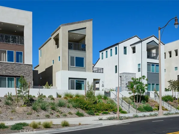 426 Treble, Irvine, CA 92618
